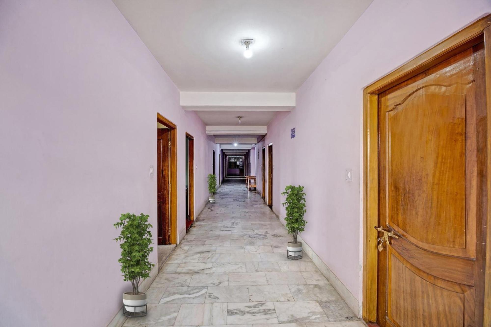 Hotel O Evergreen Guest House Shillong Exterior foto